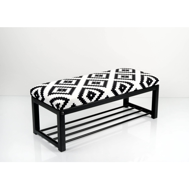 BLACK-WHITE-VELVET-04_2.jpg